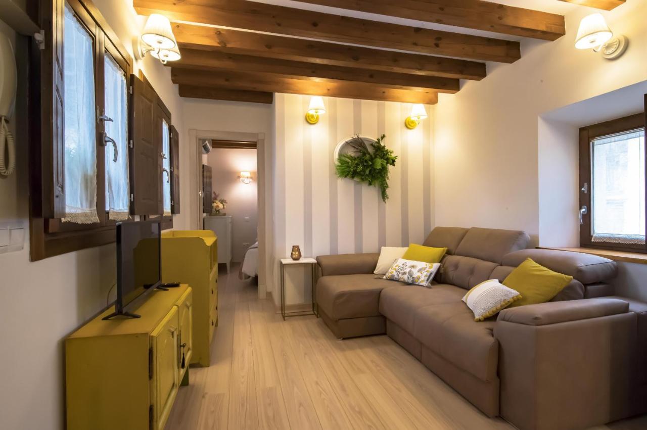 トレドLa Casa Del Transitoアパートメント エクステリア 写真